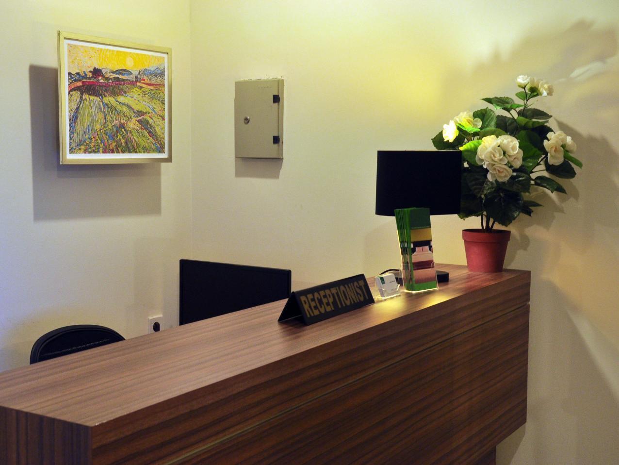 Legreen Suite Gatot Subroto Jakarta Luaran gambar