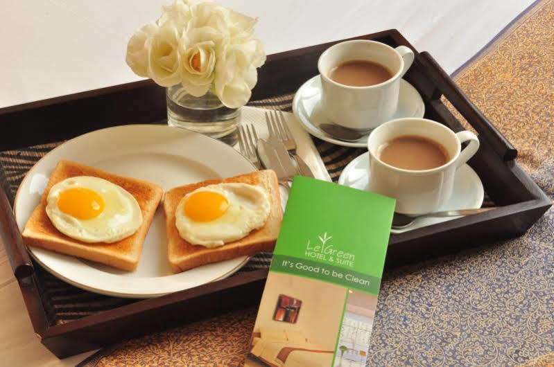 Legreen Suite Gatot Subroto Jakarta Luaran gambar